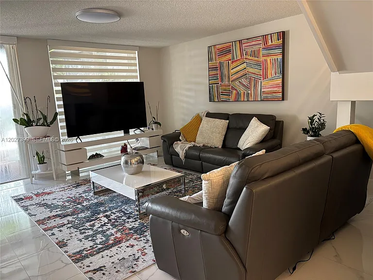 10247 NW 51st Ter #10247 — Photo 14