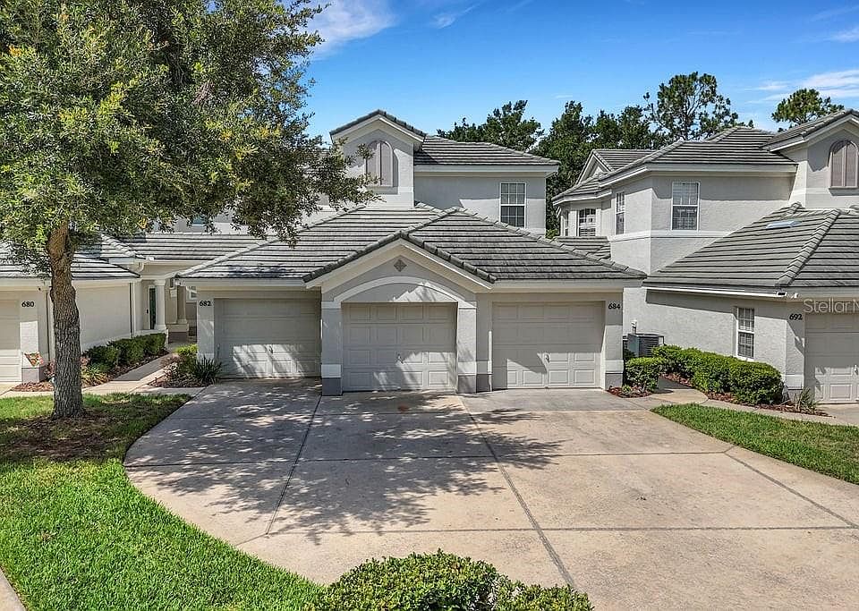 1st image of 684 GRASSLANDS VILLAGE CIRCLE