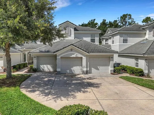 684 Grasslands Village Cir, Lakeland, FL 33803