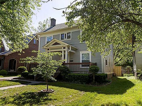 2nd image of 3028 Washington Blvd