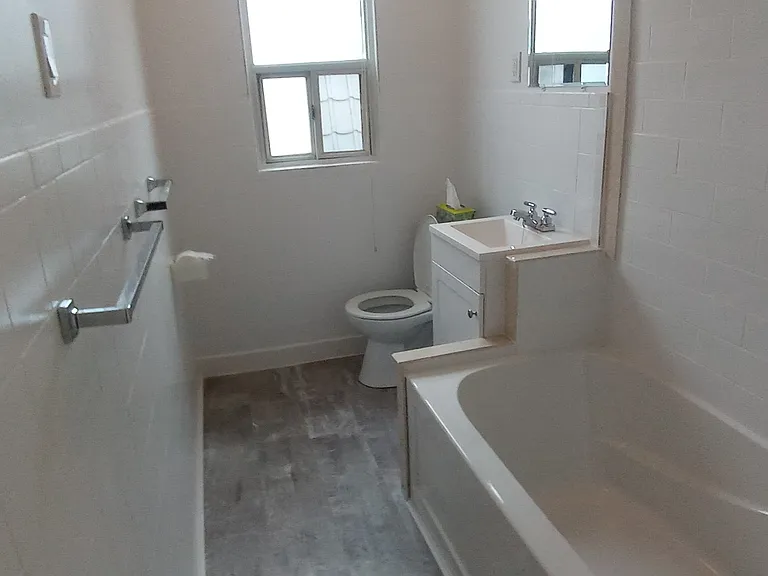 7 Harris Ave #A — Photo 8