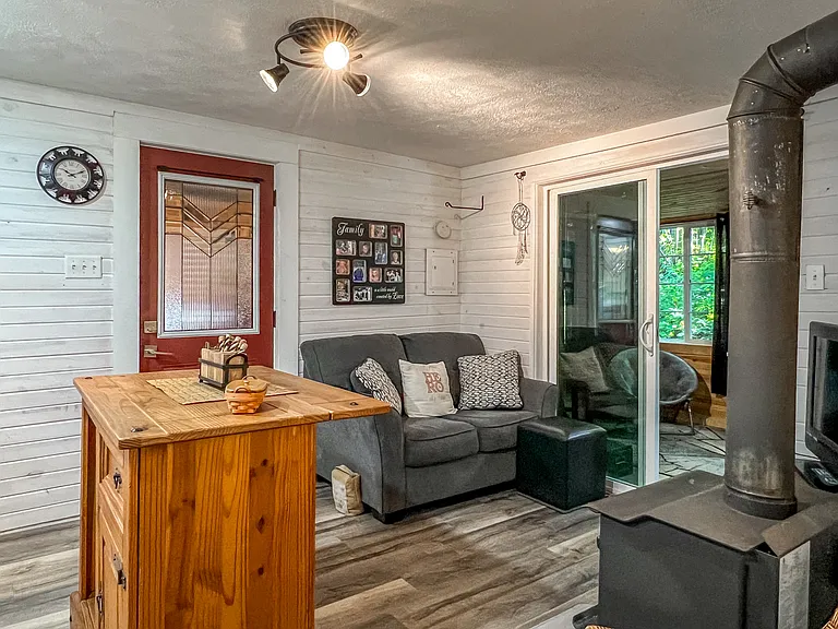 8 Perala Ct — Photo 7