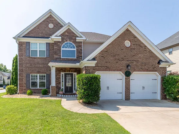 803 E Holloway Dr, Woodruff, SC 29388