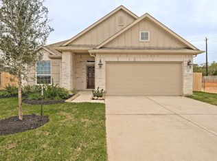 330 Riesling Dr, Alvin, TX 77511