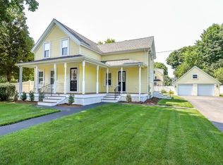 92 Lake Ave, Walpole, MA 02081