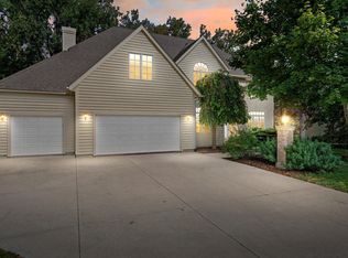 4730 Willow Wood Dr, Racine, WI 53403