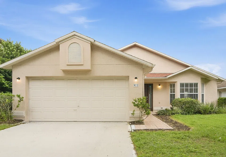 977 Eagles Forrest Dr