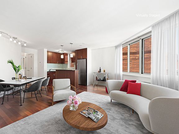 2nd image of 206 E 95th St #14B1