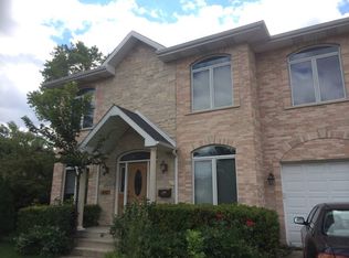 842 Waukegan Rd, Northbrook, IL 60062