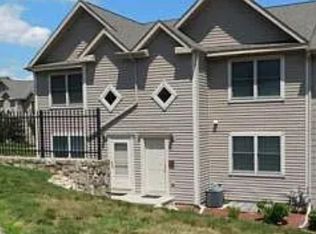 64 Scotch Cap Rd UNIT 118, Waterford, CT 06385