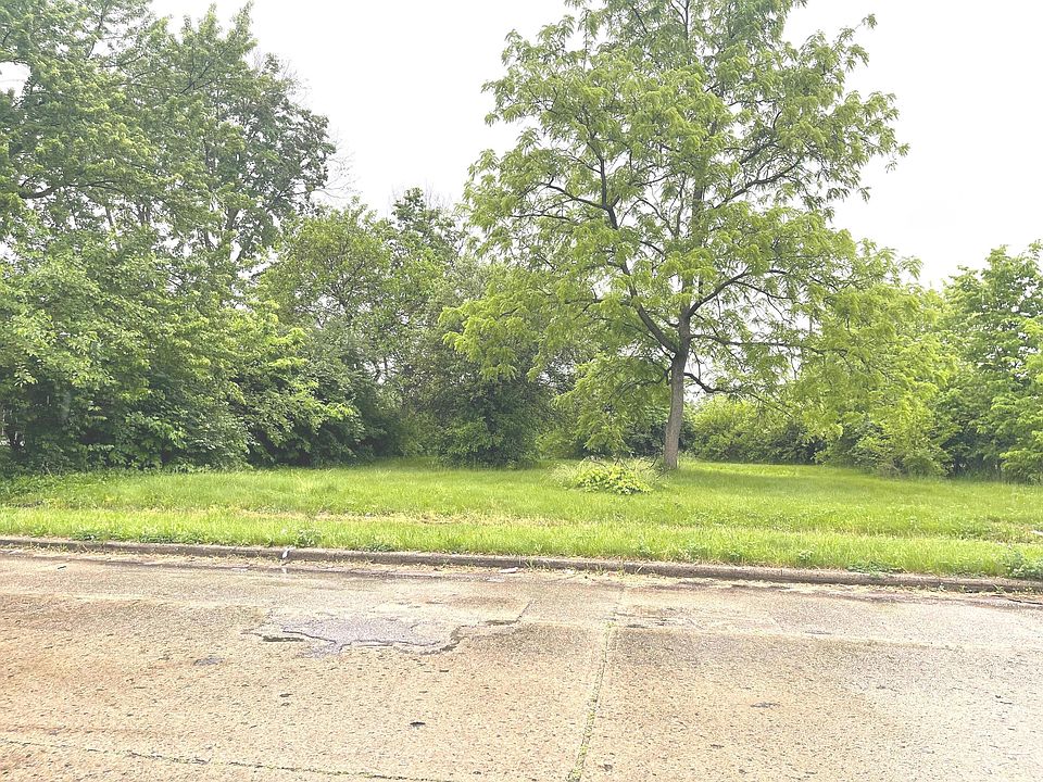 2nd image of 2534 Columbia Ave