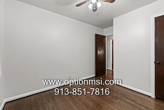 7829 Dearborn Dr — Photo 14