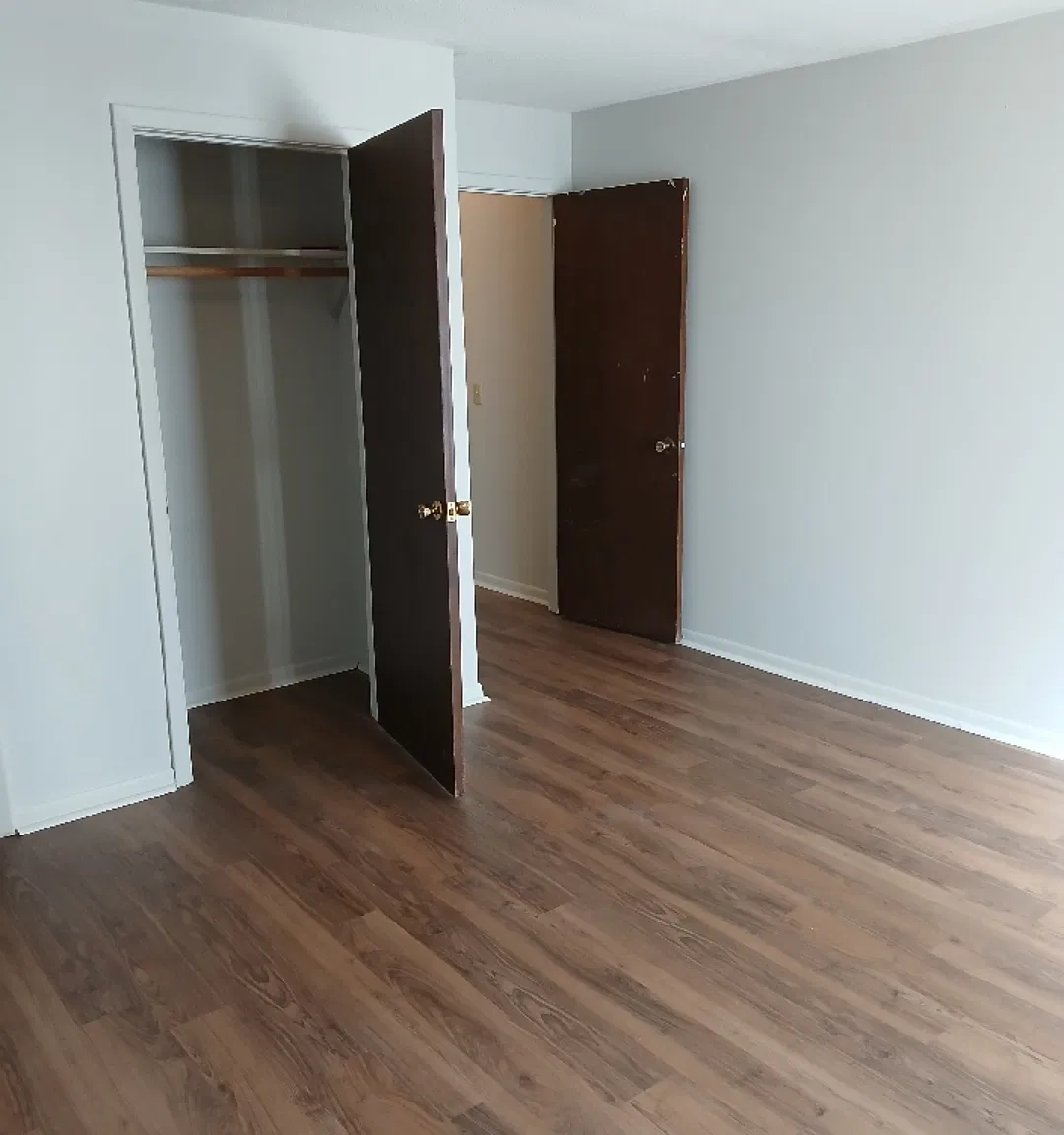 1 bed, 900 sqft, $800 — Photo 4