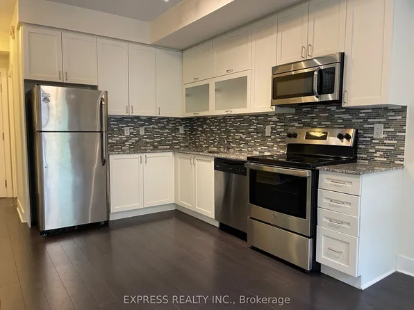 28 Prince Regent St, Markham, ON