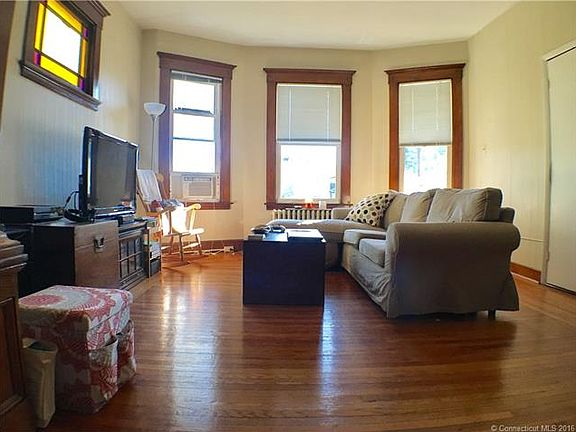 2nd image of 115 Fountain St