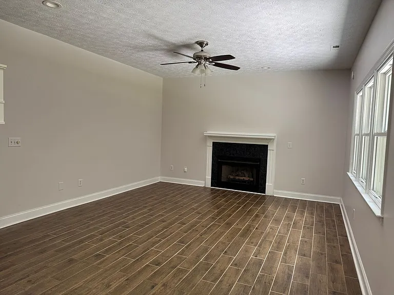 116 Realini Dr — Photo 8