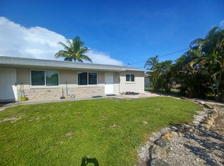 2840 SE 16th Pl, Cape Coral, FL 33904