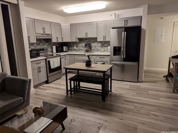 801 South St APT 4029, Honolulu, HI 96813