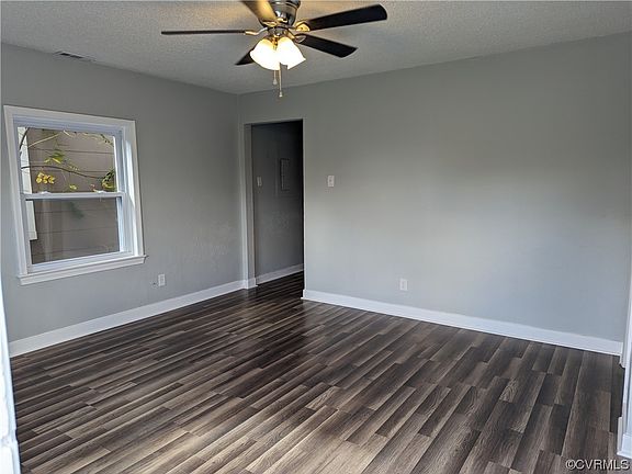 4th image of 1821 Joplin Ave
