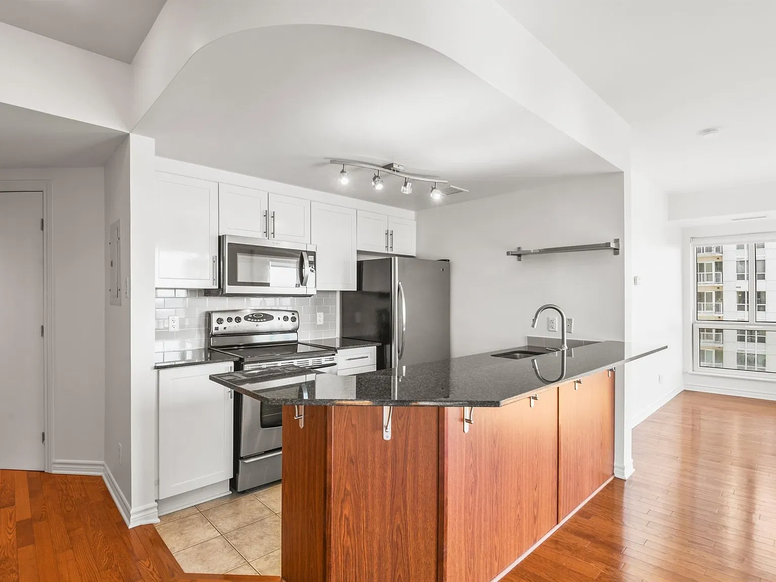 200 Rideau Street Ottawa — Photo 3