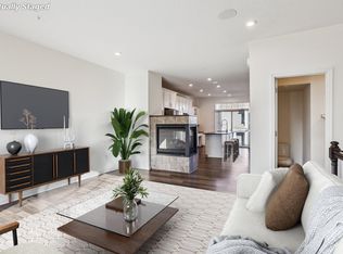 8193 Central Park Way N, Maple Grove, MN 55369