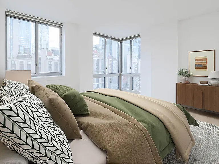 400 W 37th St #7E — Photo 15