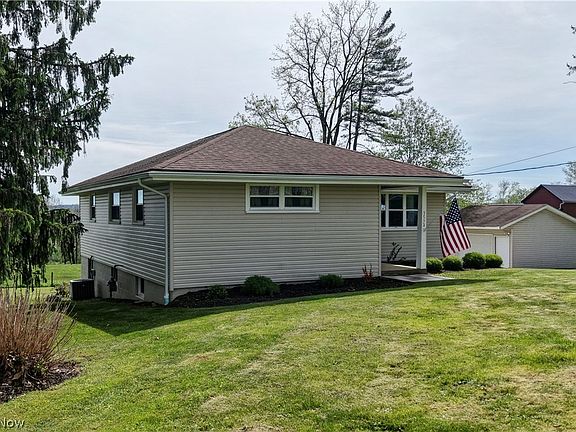 3rd image of 3574 Batdorf Rd