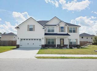 65 Thorp Cir, Hinesville, GA 31313