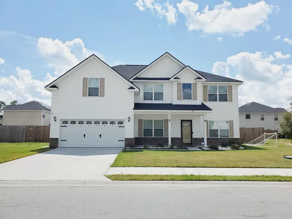 65 Thorp Cir, Hinesville, GA 31313