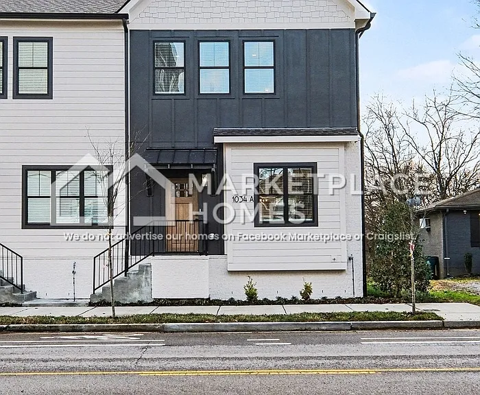 1034 E Trinity Ln #A — Photo 3