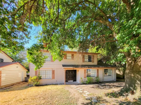 620 Rutgers Dr, Lancaster, TX 75134