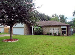 2512 Davis Ave, Rosenberg, TX 77471