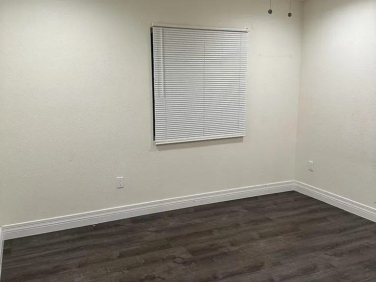 4174 Douglass Ave — Photo 1