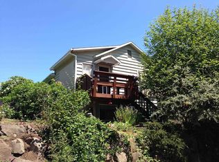 3350 NE Blakeley St, Seattle, WA 98105