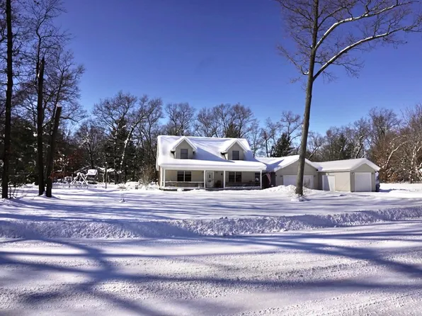 85 S Hilton Park Rd, Muskegon, MI 49442