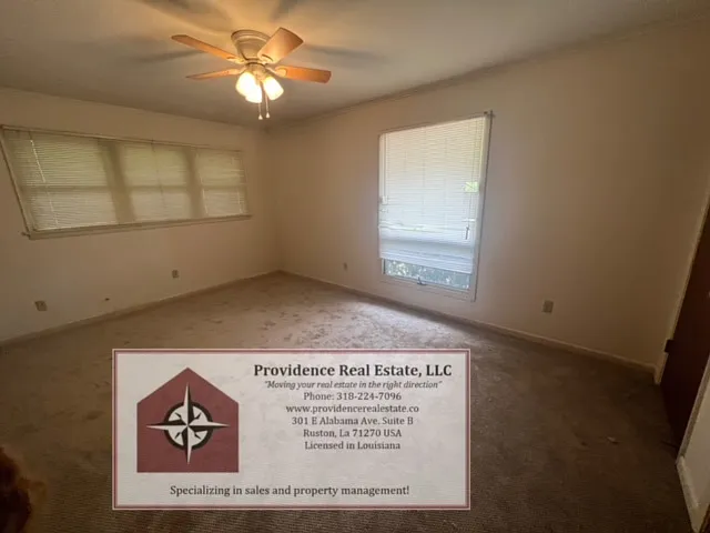 918 Robert St #1 — Photo 10