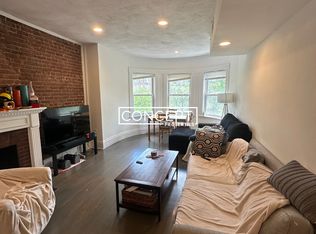 1406 Beacon St #3GC, Brookline, MA 02446