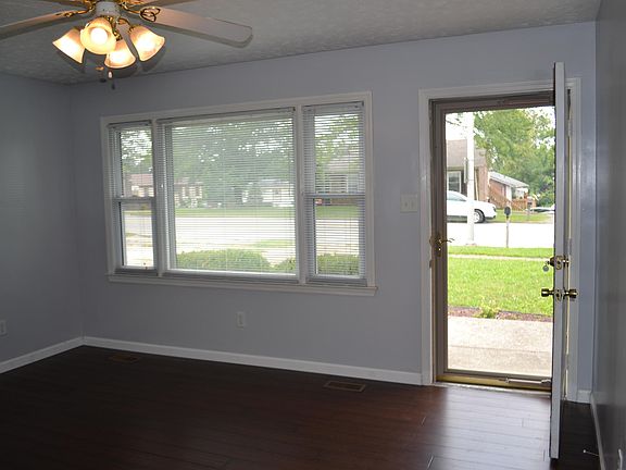 5th image of 2813 Easthills Dr