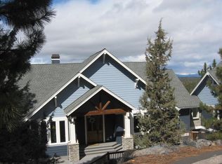 2885 NW Horizon Dr, Bend, OR 97703