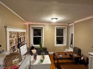 54 Egmont St APT 4, Brookline, MA 02446