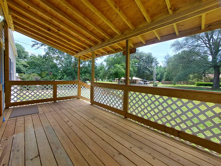 Front deck looking east toward gentle stairs.