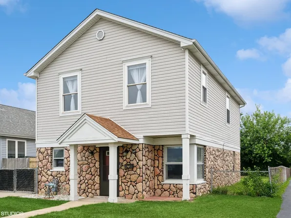 2647 Atlantic St, Franklin Park, IL 60131