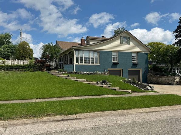 1285 Susan Dr