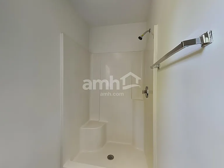 5 Natalie Ct — Photo 15