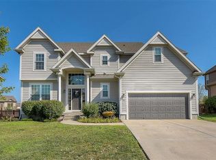 420 W Colleen Ct, Gardner, KS 66030
