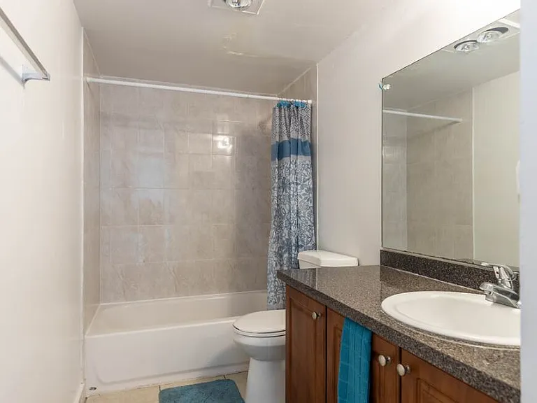 LAUDER RIDGE GARDEN APARTMENTS — Photo 16