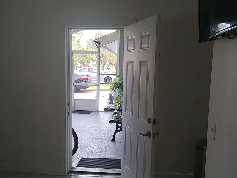10128 Crown Ct #1 — Photo 6