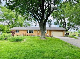 9439 Little Richmond Rd, Brookville, OH 45309