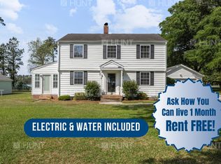50 Julian C Smith St, Camp Lejeune, NC 28547