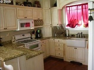 2250 Eagle Loop, Sutherlin, OR 97479